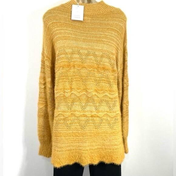 NWT LC, Lauren Conrad, , scalloped edge, eyelash tunic sweater - Picture 7 of 11